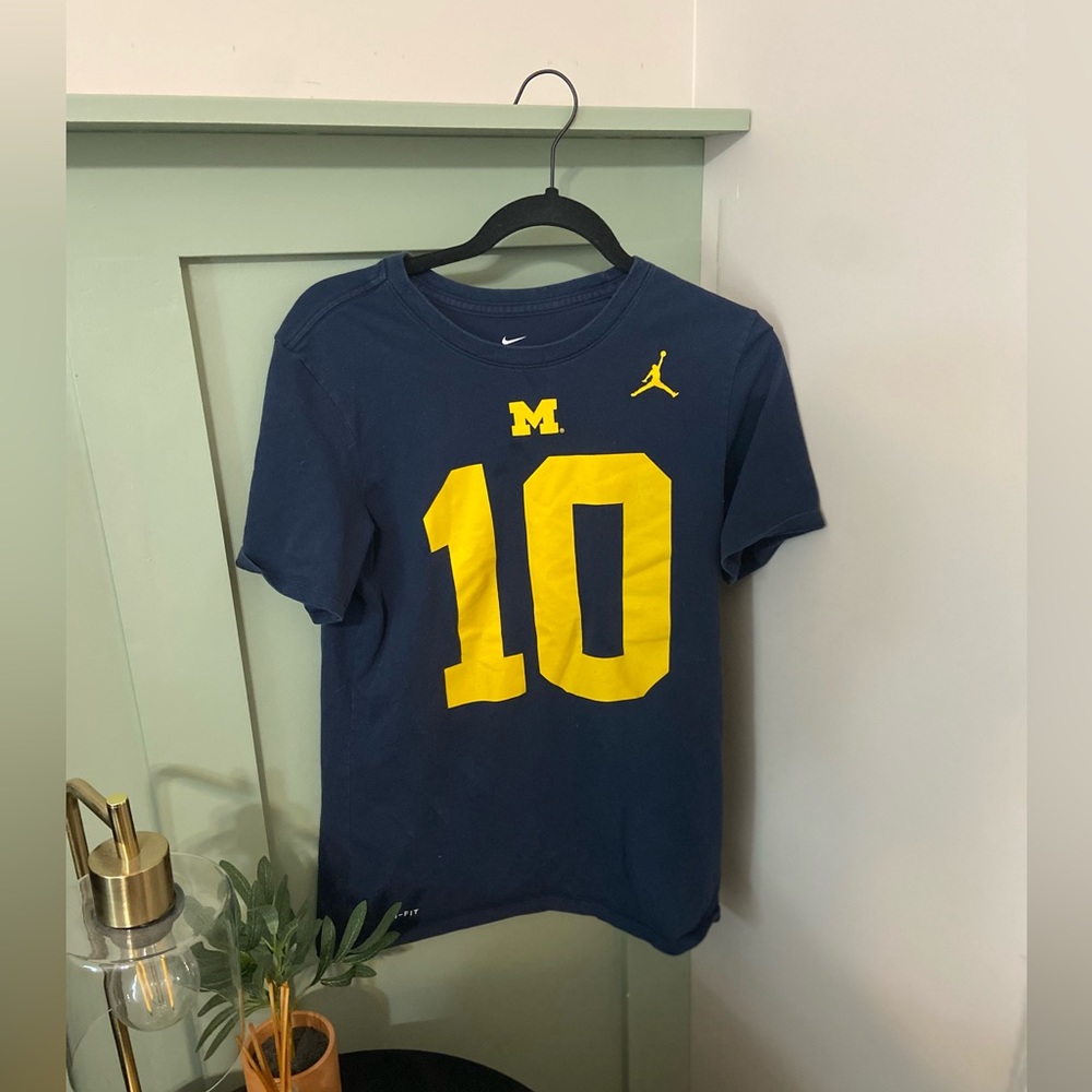 MI tom brady nike tee